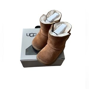 Ugg baby Keelan boot size 2/3 (6-12months) in chestnut.